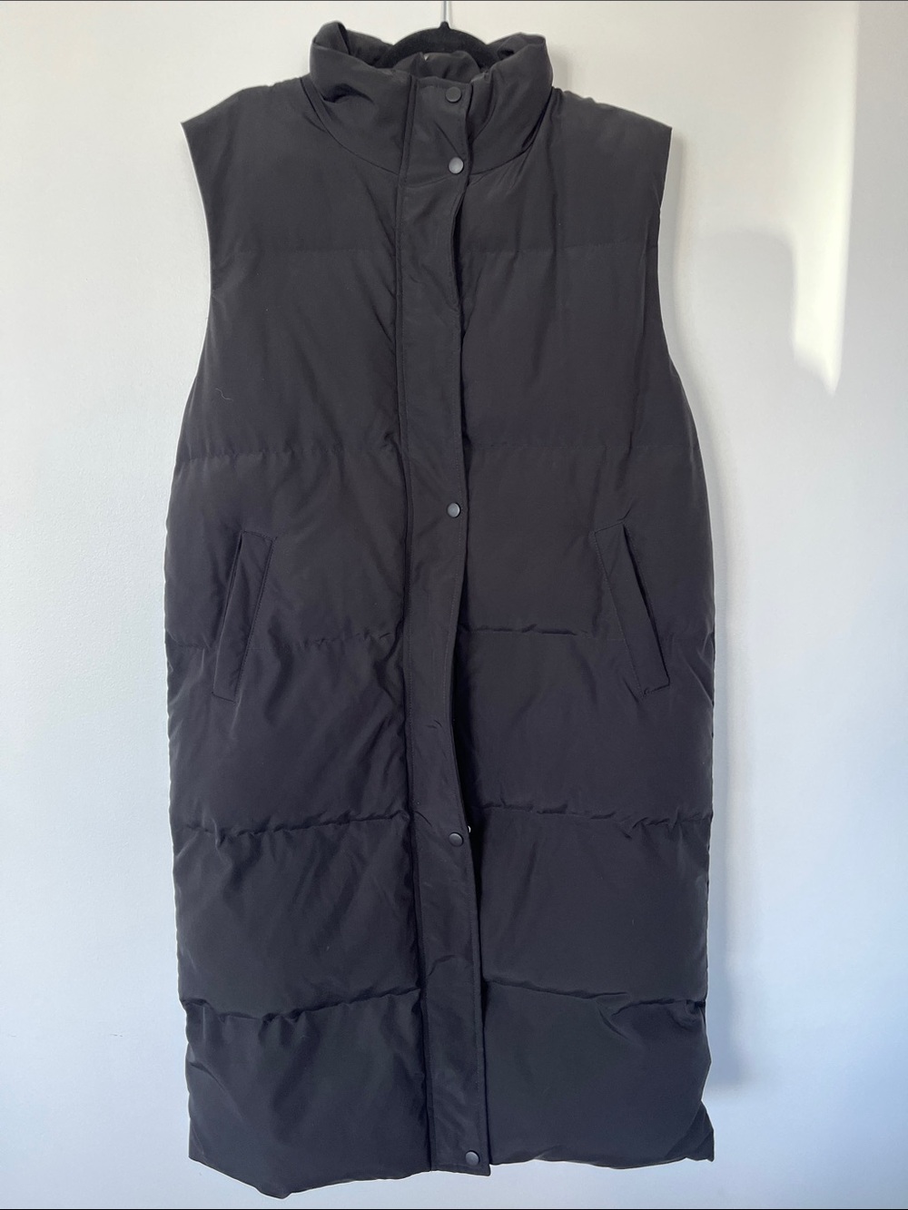 Women’s oversized puffer vest